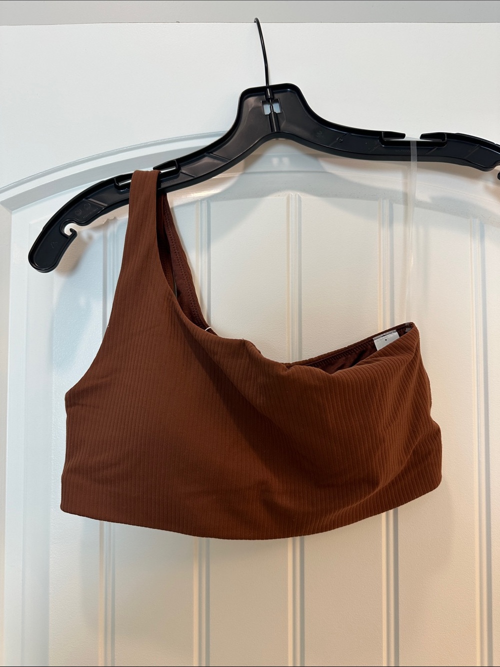 Lululemon NWT One-Shoulder Ribbed Bra- Brown